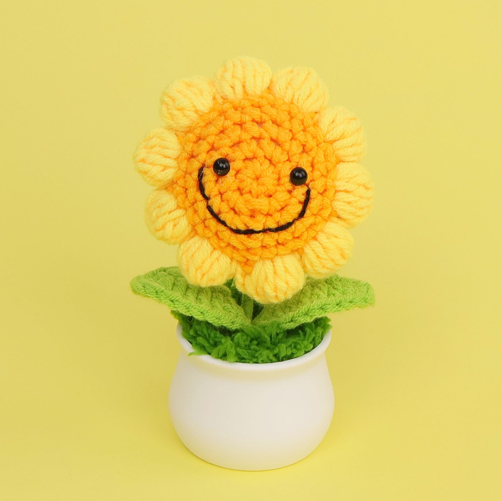 Crochet Smiley Sunflower Plant Pot