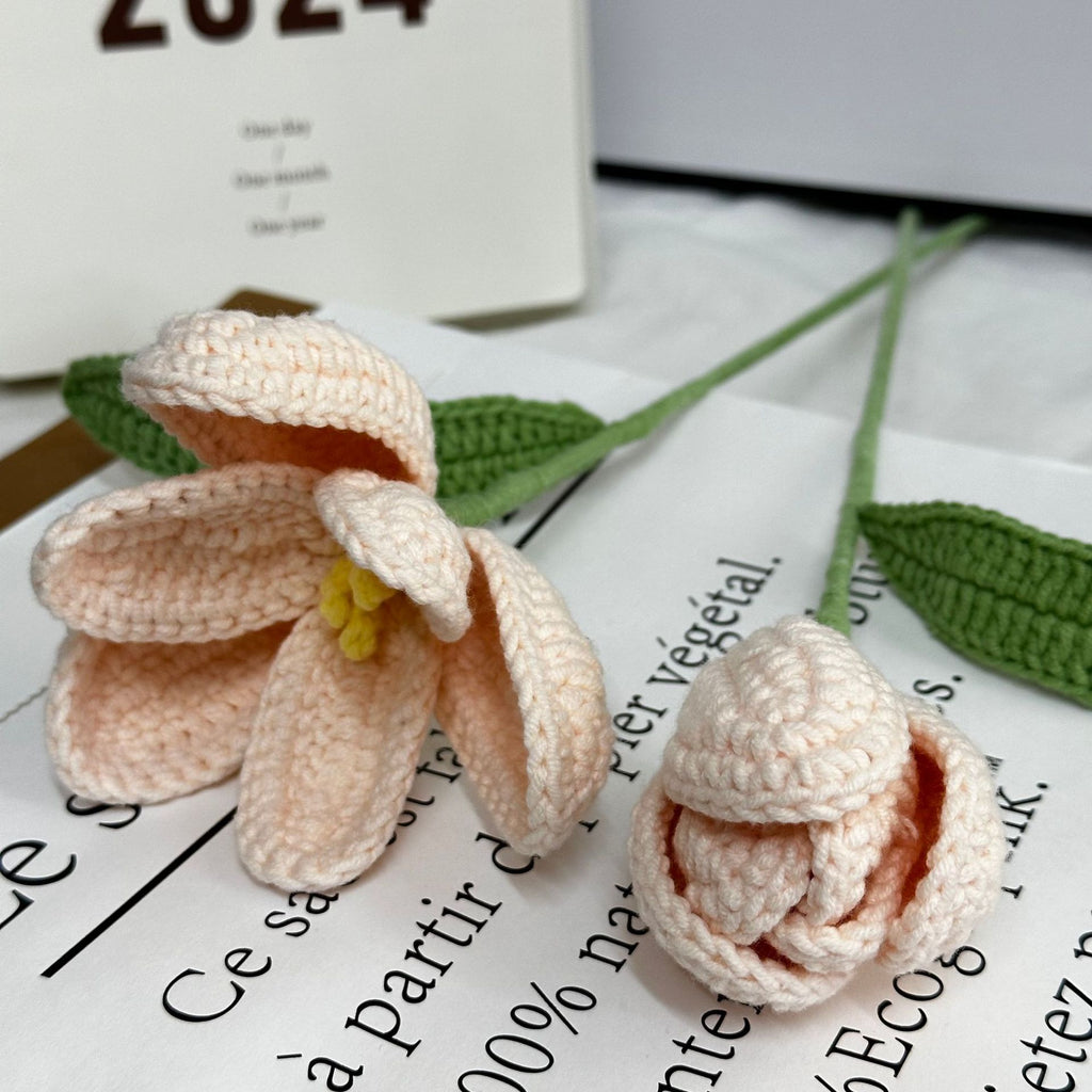 Crochet Tulip Stem