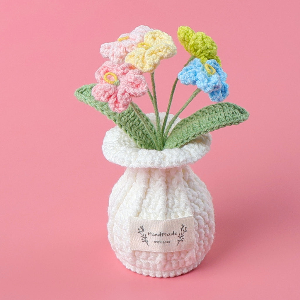 Crochet Forget-Me-Not Pot (Medium)