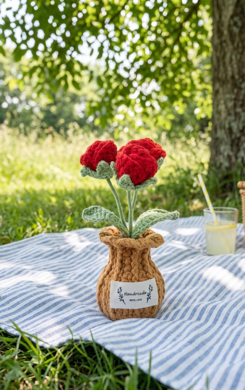 Crochet Rose Pot (Medium)