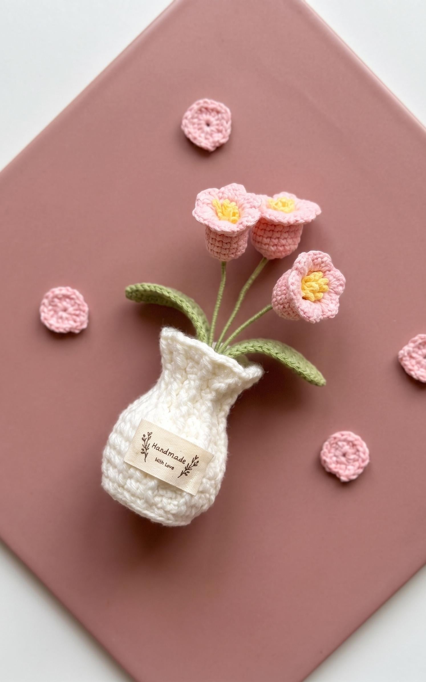 Crochet lily of the valley medium pot showing cascading blooms