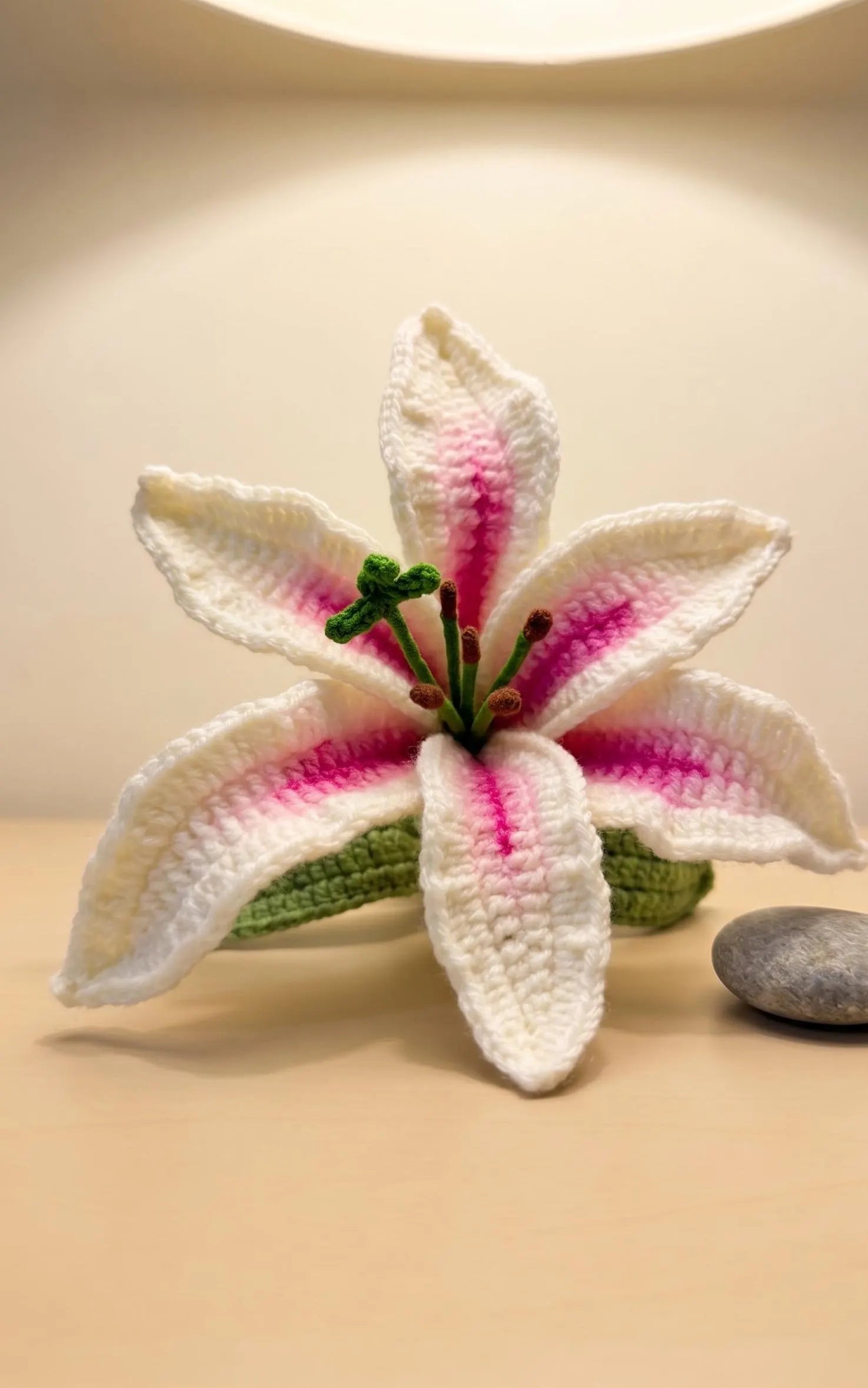 Crochet Lily Plant Pot (Large)